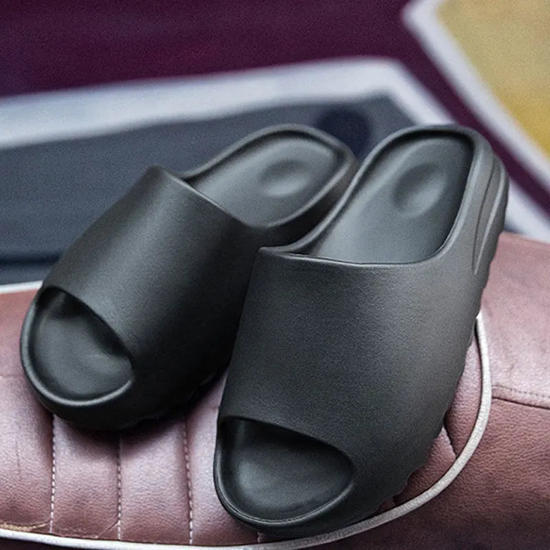 Cloud Slippers Soft Sole Sandals Non-Slips Bedroom Slides Male Cozy Home Shoes Soft Sole Beach Slides